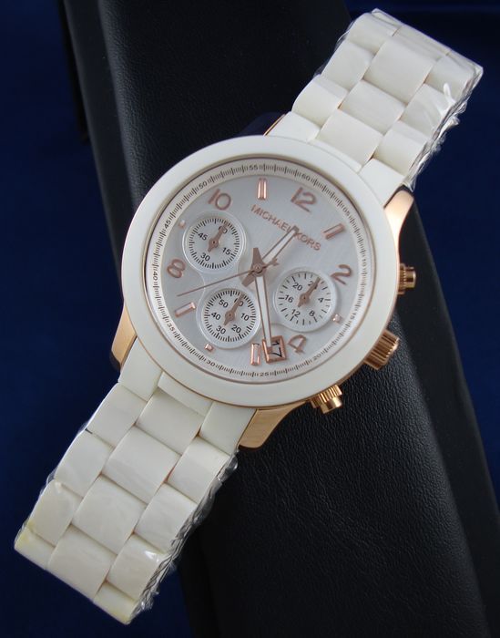 MichaeI Kors Watches On Sale 095